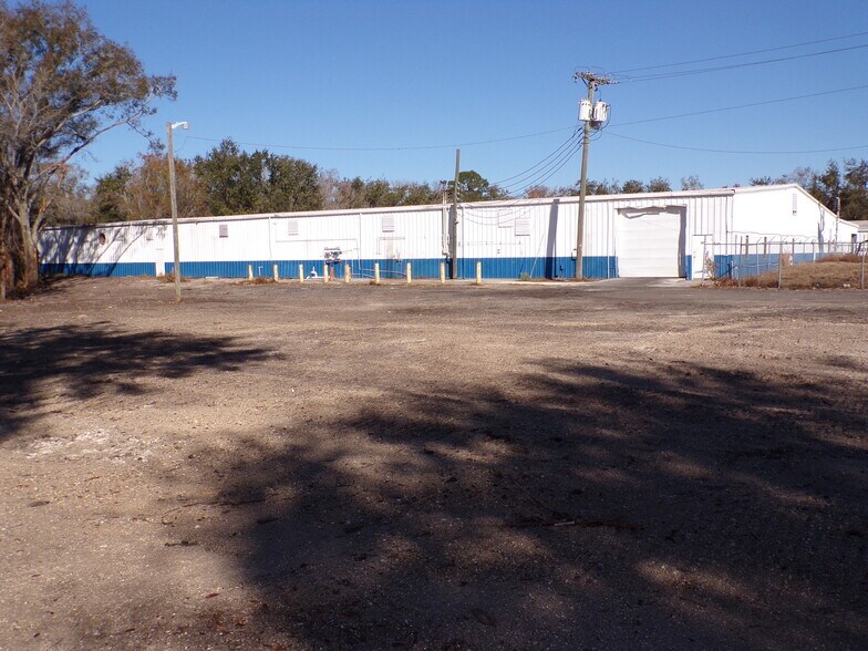 Primary Photo Of 3517 Century Blvd, Lakeland Warehouse For Lease