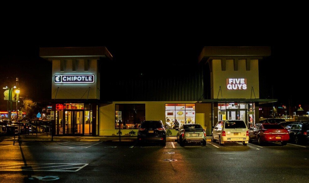 More Photos Of 18 Westage Dr, Fishkill Unknown For Lease