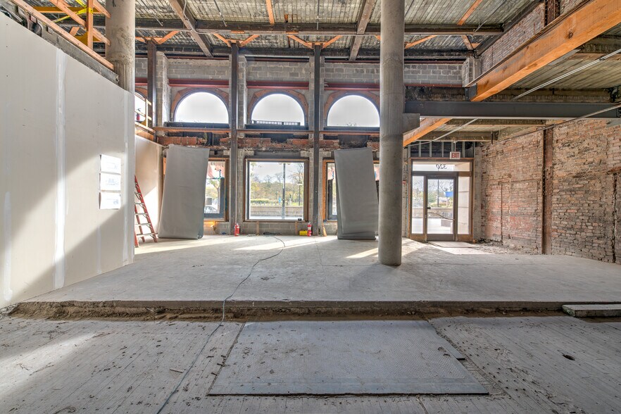 More Photos Of 318-320 S Michigan Ave, Chicago Apartments For Sale