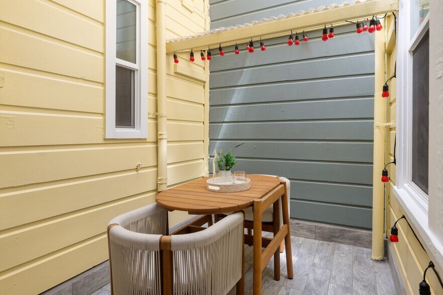 More Photos Of 4-4A Card Alley, San Francisco Apartments For Sale