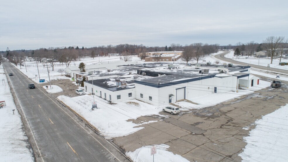 Primary Photo Of 1212 E Fairplains St, Greenville Manufacturing For Sale