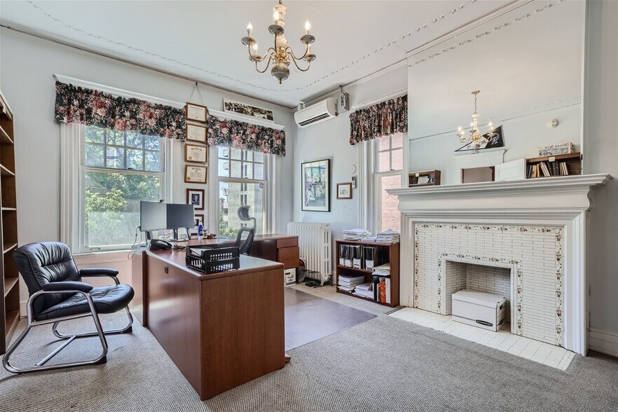 More Photos Of 1000 N Logan St, Denver Office Residential For Sale