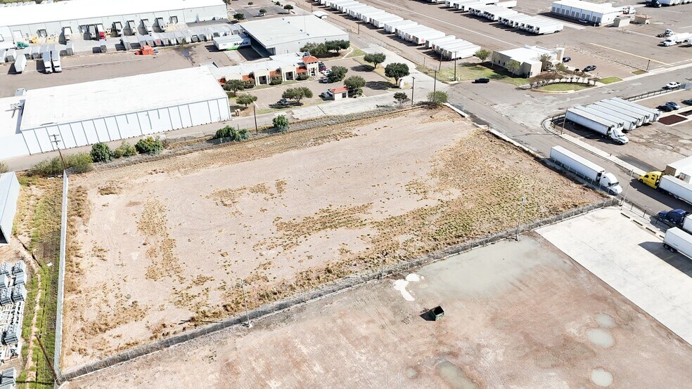 More Photos Of 1126 Black Diamond St, Laredo Land For Sale