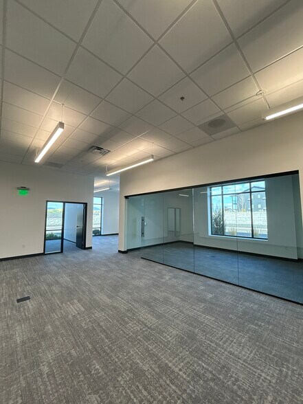 More Photos Of 150 N Beck Rd, Post Falls Distribution For Lease