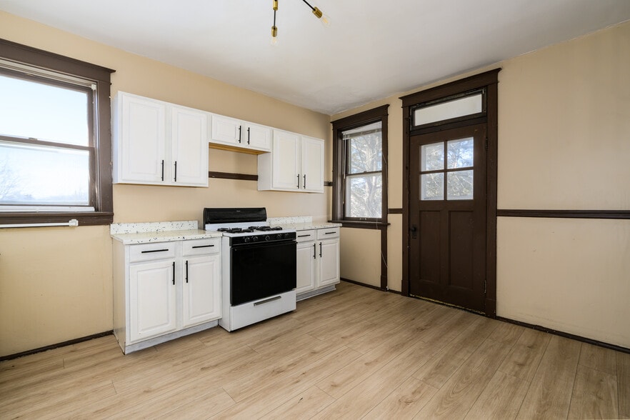 More Photos Of 5321 Michigan Ave, Saint Louis Multifamily For Sale