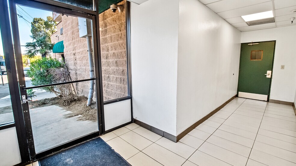 More Photos Of 5500 Atherton St, Long Beach Medical For Lease