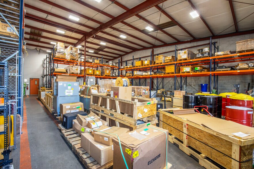 More Photos Of 4317 35th St, Orlando Warehouse For Sale