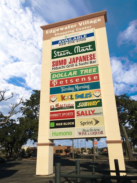 More Photos Of 2650 Beach Blvd, Biloxi Storefront For Lease