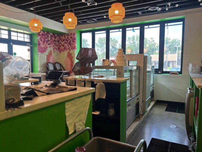 More Photos Of 3721 Sauk Trl, Richton Park General Retail For Sale