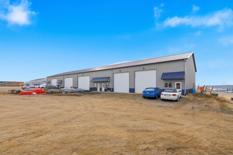 More Photos Of 1650 Commercial Dr, Walford Warehouse For Sale