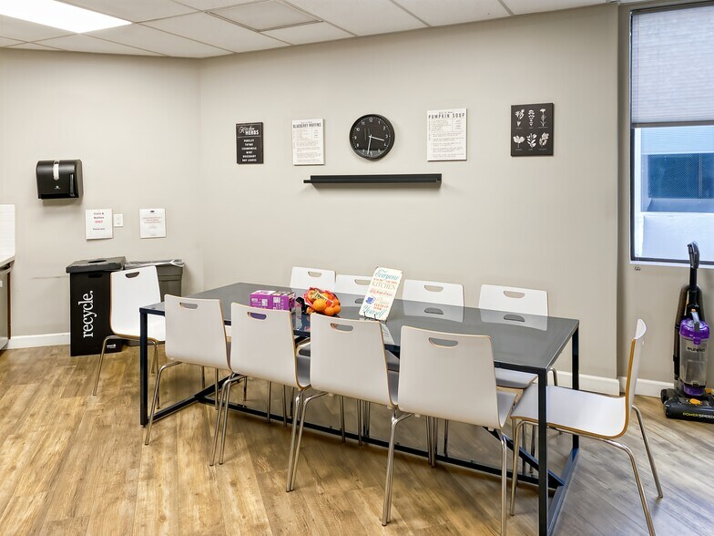 More Photos Of 5701 Sunrise Blvd, Citrus Heights Coworking Space