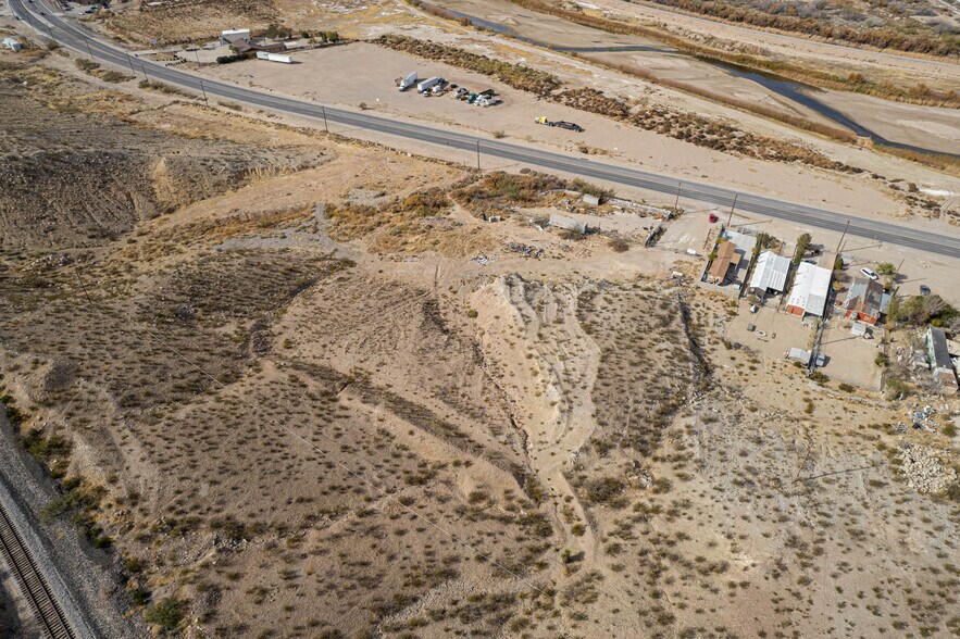 More Photos Of 575 Mcnutt Rd, Sunland Park Land For Sale