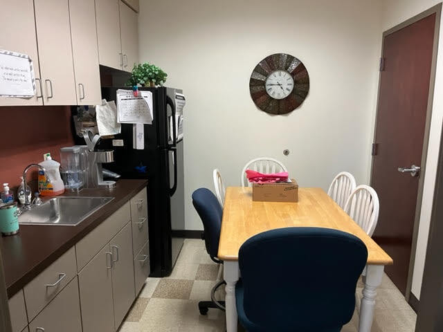 More Photos Of 1608 Williams Dr, Murfreesboro Medical For Sale