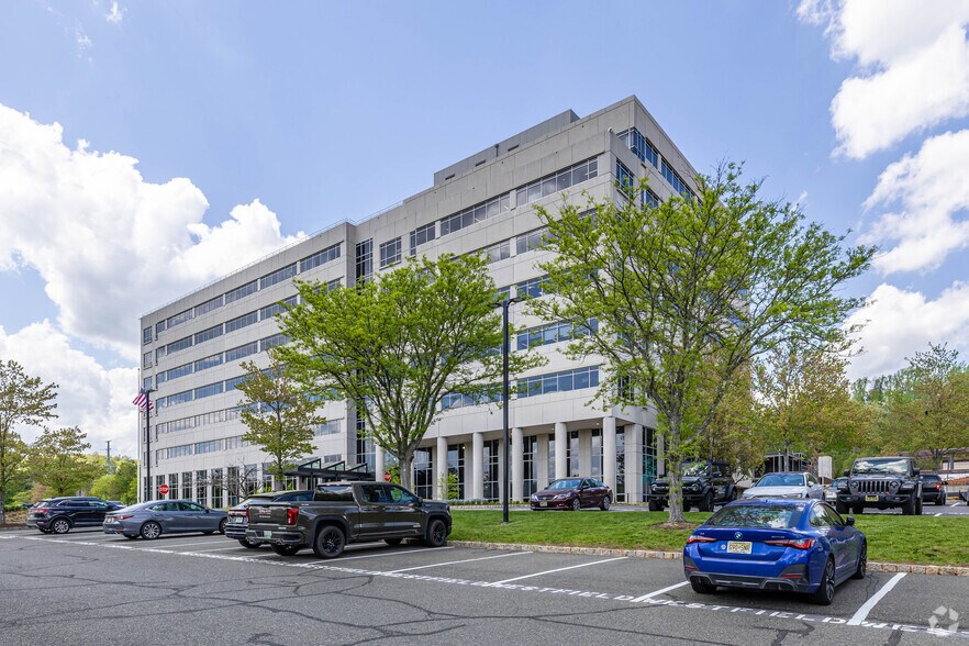More Photos Of 300 Connell Dr, Berkeley Heights Office Residential For Lease