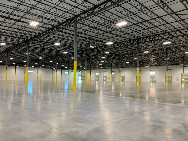 More Photos Of 1301 S 16th St, La Porte Warehouse For Lease