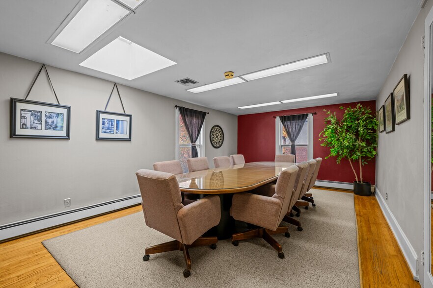 More Photos Of 851 Clarkson St, Denver Coworking Space