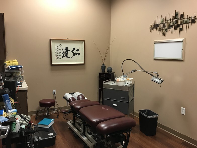 More Photos Of 4025 W Chandler Blvd, Chandler Coworking Space