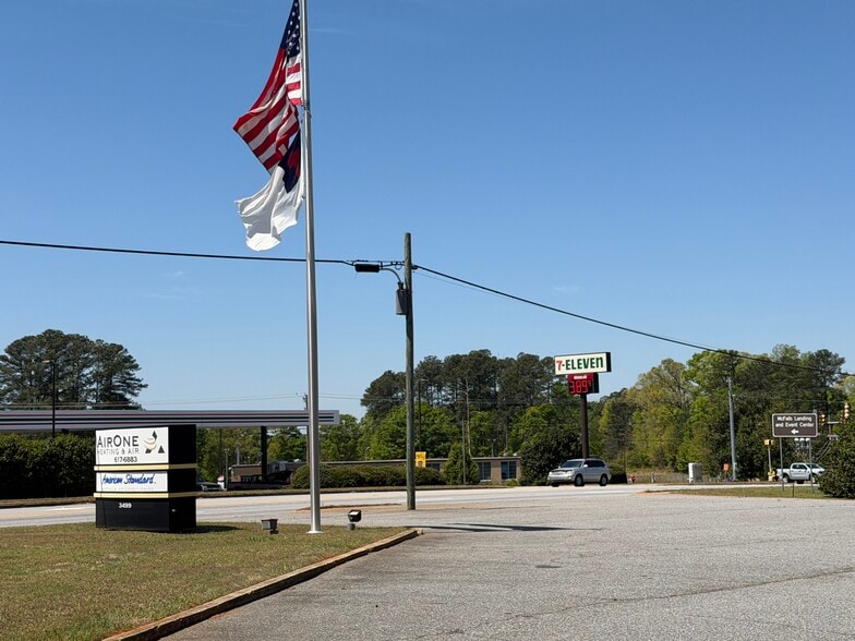 More Photos Of 3499 E River St, Anderson Convenience Store For Sale