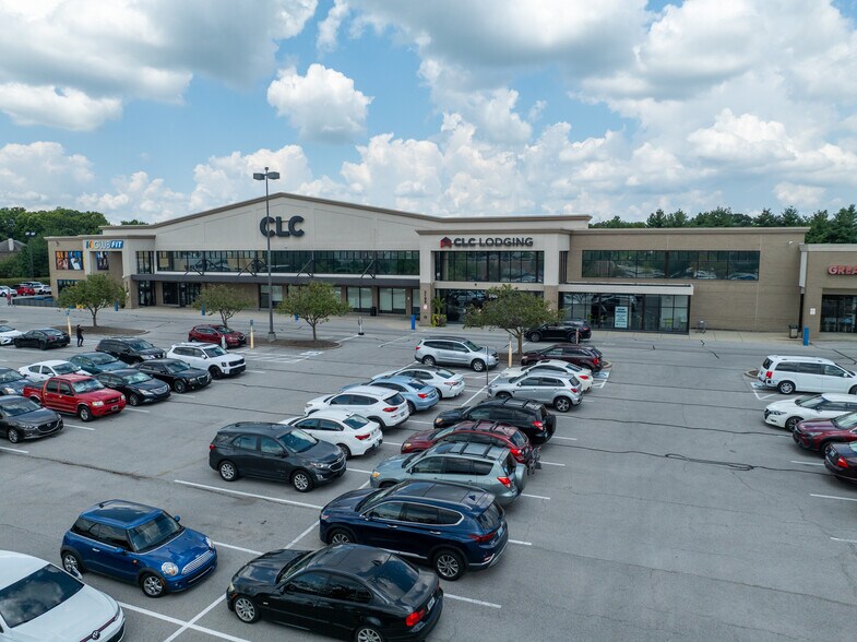 More Photos Of 3181-3199 Beaumont Centre Cir, Lexington General Retail For Sale
