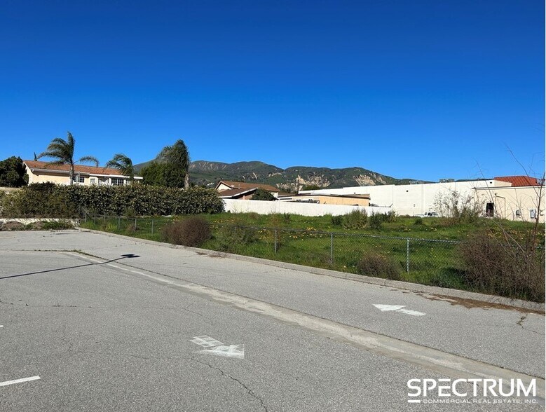 More Photos Of 781 Ventura Street, Fillmore Land For Lease