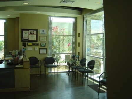 More Photos Of 14271 Fern Ave, Chino Warehouse For Lease