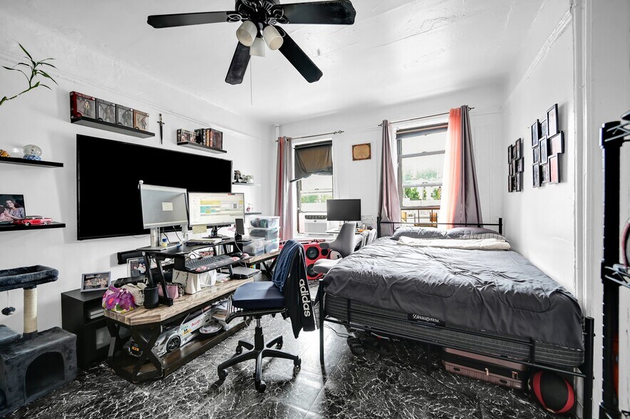 More Photos Of 1967-1971 Marmion Ave, Bronx Apartments For Sale