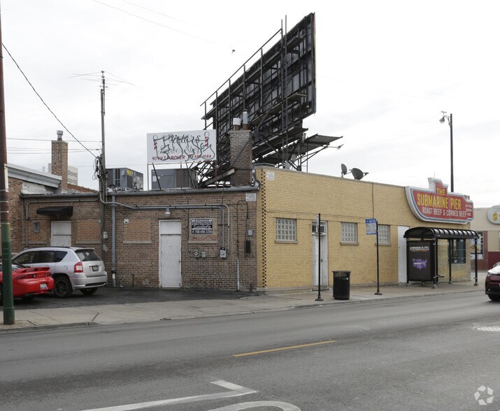 More Photos Of 4044 S Archer Ave, Chicago Restaurant For Sale