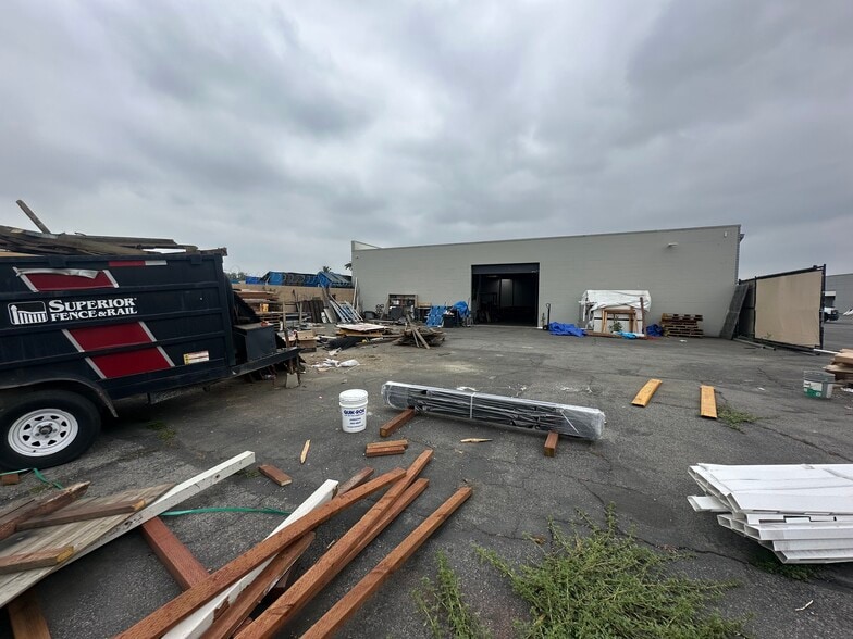 More Photos Of 14258 Valley Blvd, City Of Industry Manufacturing For Lease
