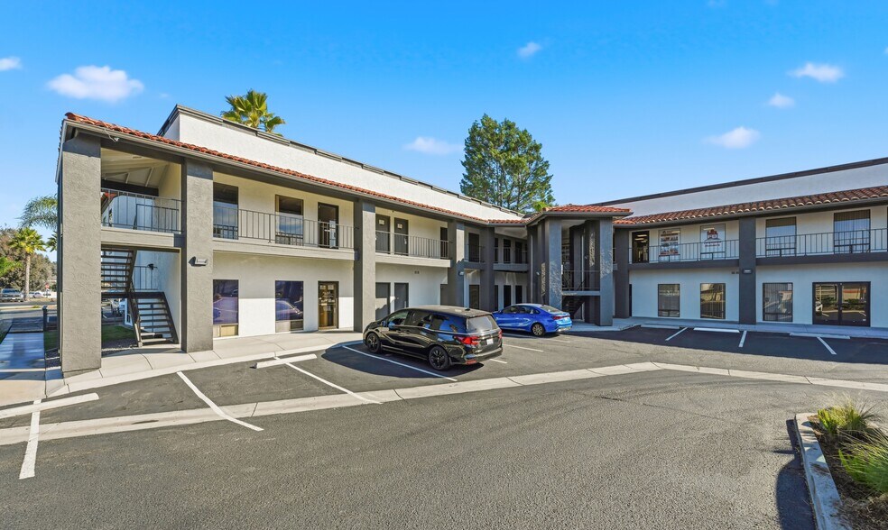 More Photos Of 751 Rancheros Dr, San Marcos Office For Lease