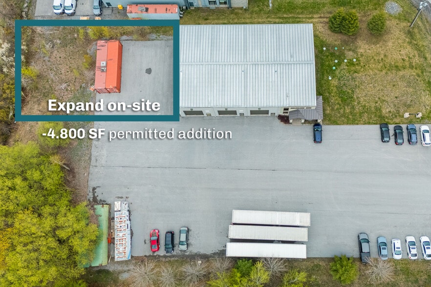 More Photos Of 124 Reis Rd, Ottawa Warehouse For Sale