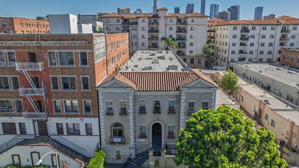 More Photos Of 502 S Westlake Ave, Los Angeles Apartments For Sale