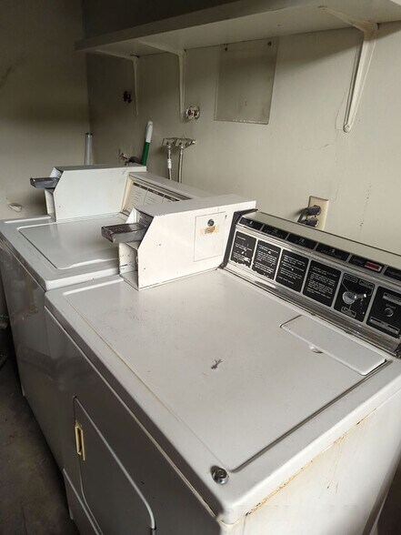 More Photos Of 853 S Bedford St, Los Angeles Apartments For Sale