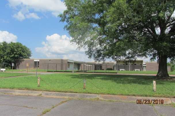 More Photos Of 6900 Pecan Ave, Little Rock Industrial For Sale