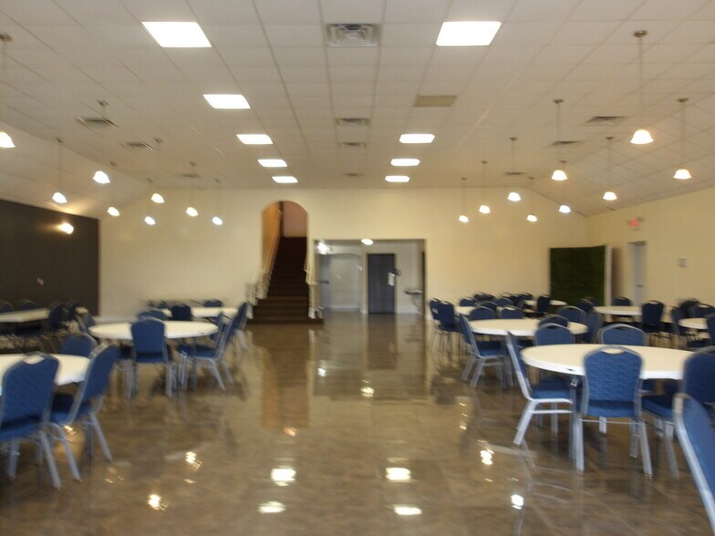 More Photos Of 1 Industrial Pkwy, Rio Hondo Freestanding For Sale