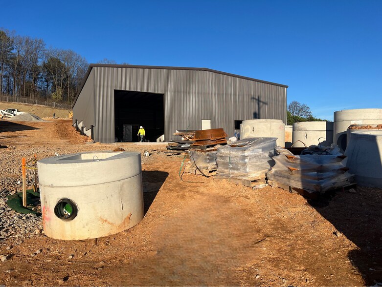 More Photos Of 3902 Caine Lane, Chattanooga Industrial For Lease