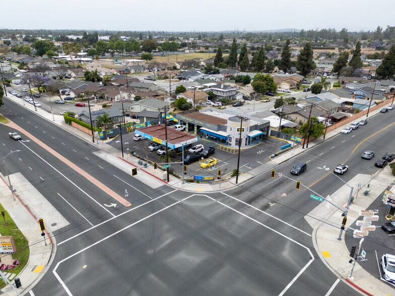 More Photos Of 21011 Pioneer Blvd, Lakewood Carwash For Sale