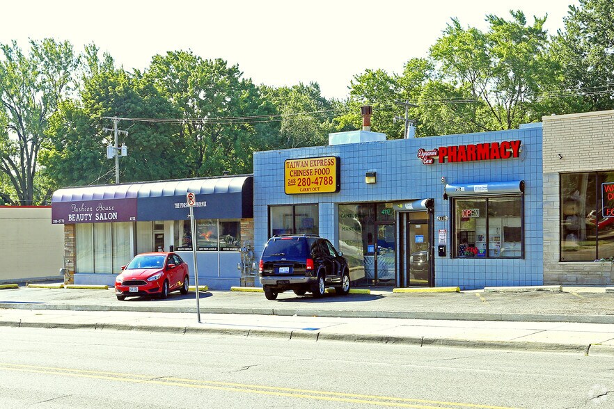 More Photos Of 4113-4121 W 13 Mile Rd, Royal Oak Unknown For Lease