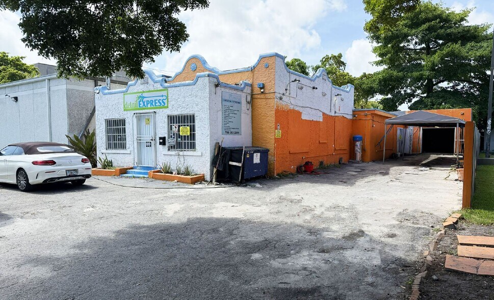 Primary Photo Of 1341 NW 20th St, Miami Freestanding For Sale