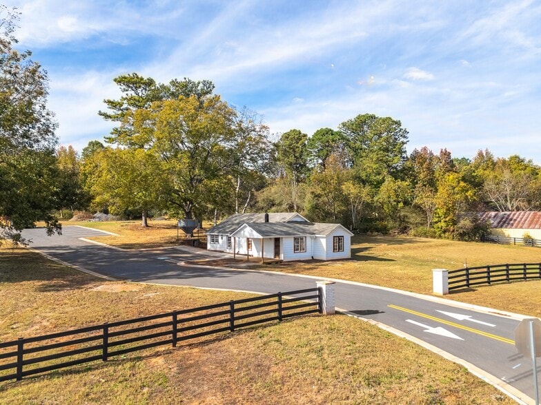 Primary Photo Of 1535 Dahlonega Highway, Cumming Office Residential For Sale