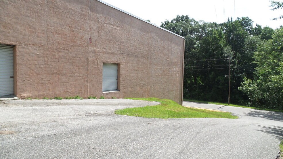 More Photos Of 32256 Highway 43, Thomasville Industrial For Sale