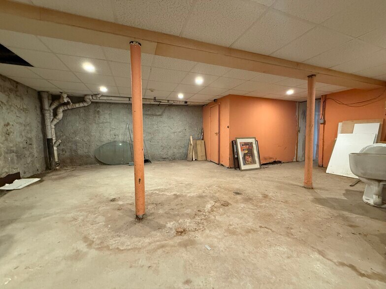 More Photos Of 615 Summit Ave, Union City Apartments For Sale