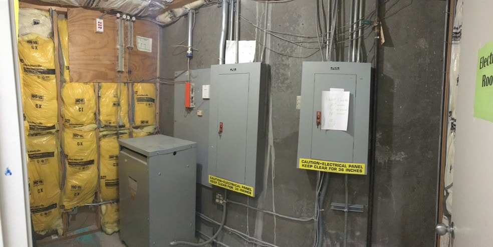 More Photos Of 3101 111th St SW, Everett Manufacturing For Lease