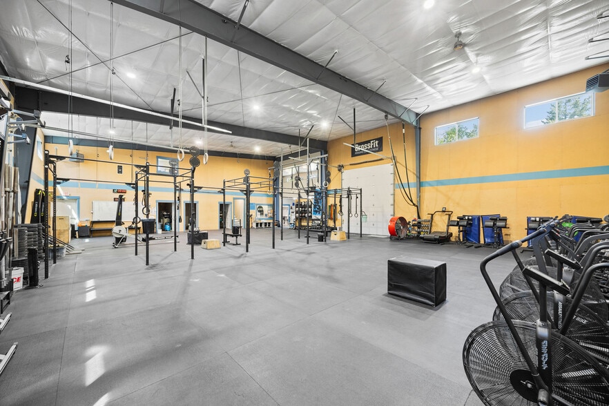 More Photos Of 112 E Blanchard Lake Rd, Whitefish Warehouse For Lease