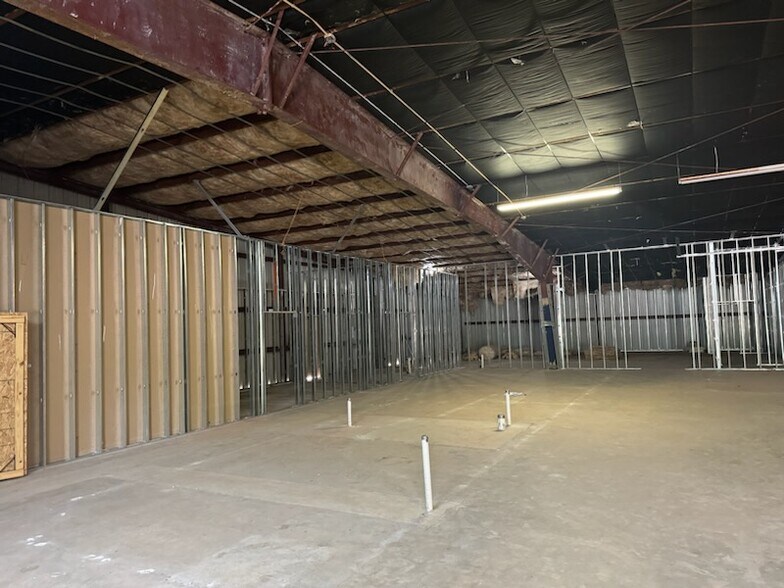 More Photos Of 37310 FM 521 Rd, Brazoria Distribution For Lease