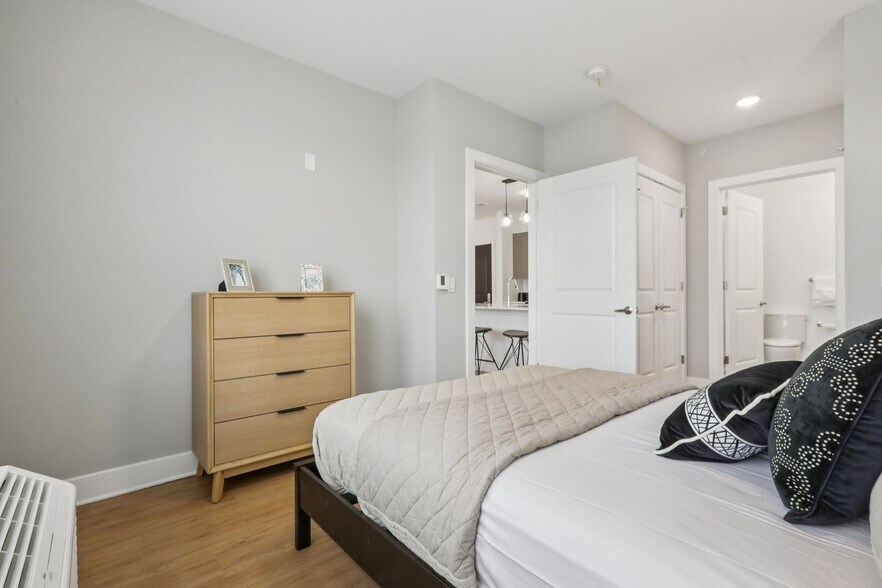 More Photos Of 110 Bergen Tpke, Little Ferry Apartments For Lease