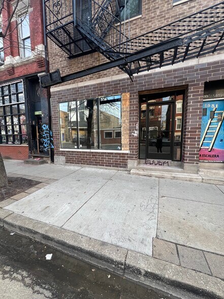 More Photos Of 1531 W 18th St, Chicago Apartments For Lease