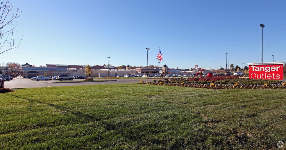 More Photos Of 4000 Arrowhead Blvd, Mebane General Retail For Lease