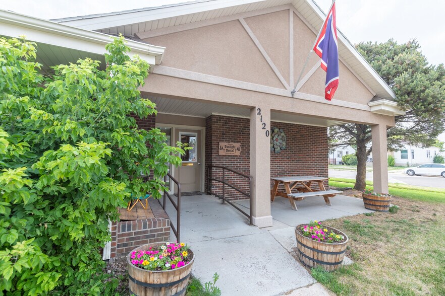 More Photos Of 2120 Logan Ave, Cheyenne Healthcare For Sale