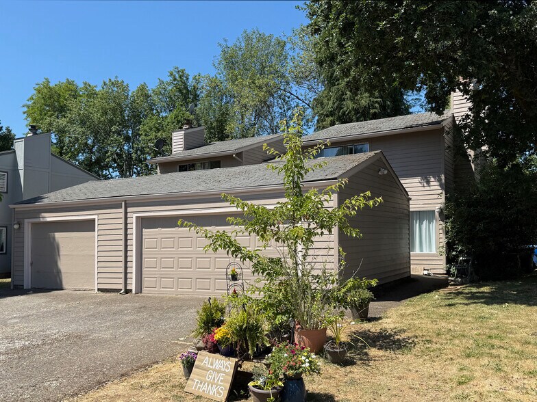More Photos Of 5247 Baxter Ct SE, Salem Multifamily For Sale
