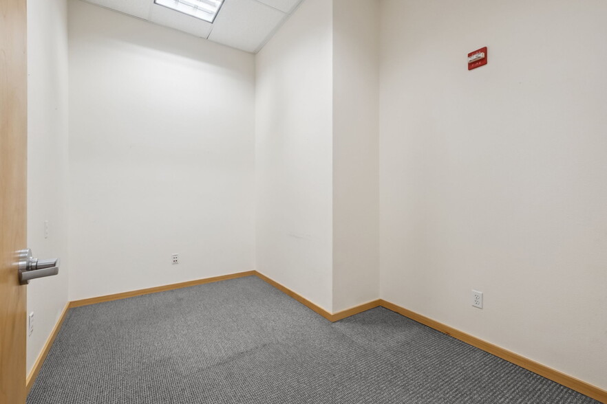 More Photos Of 612 S 227th St, Des Moines Apartments For Sale